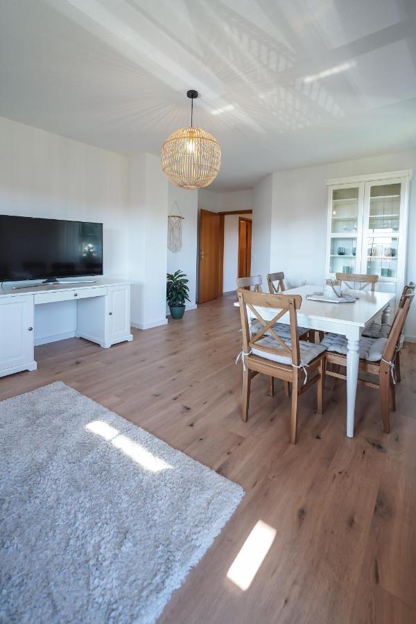 Ferienwohnung "Wie Dahoam" Chieming Exterior foto