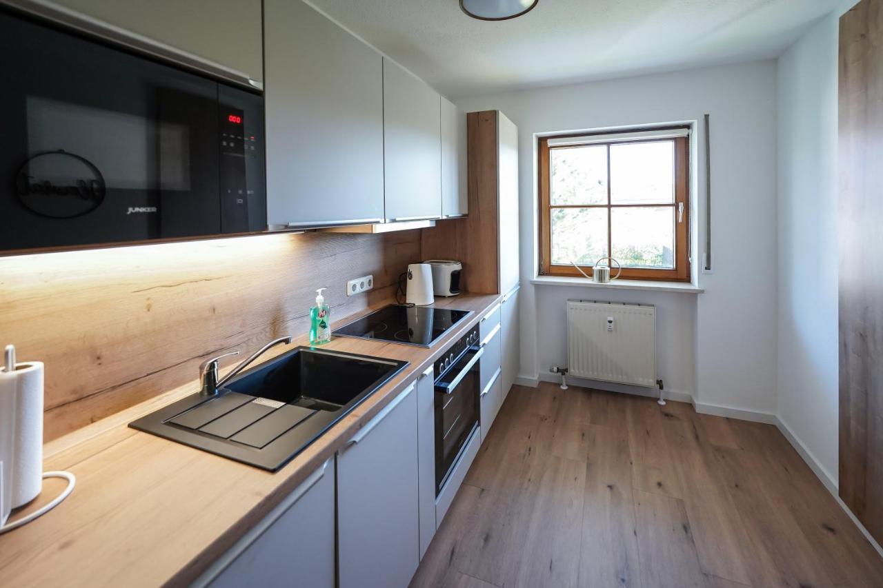 Ferienwohnung "Wie Dahoam" Chieming Exterior foto